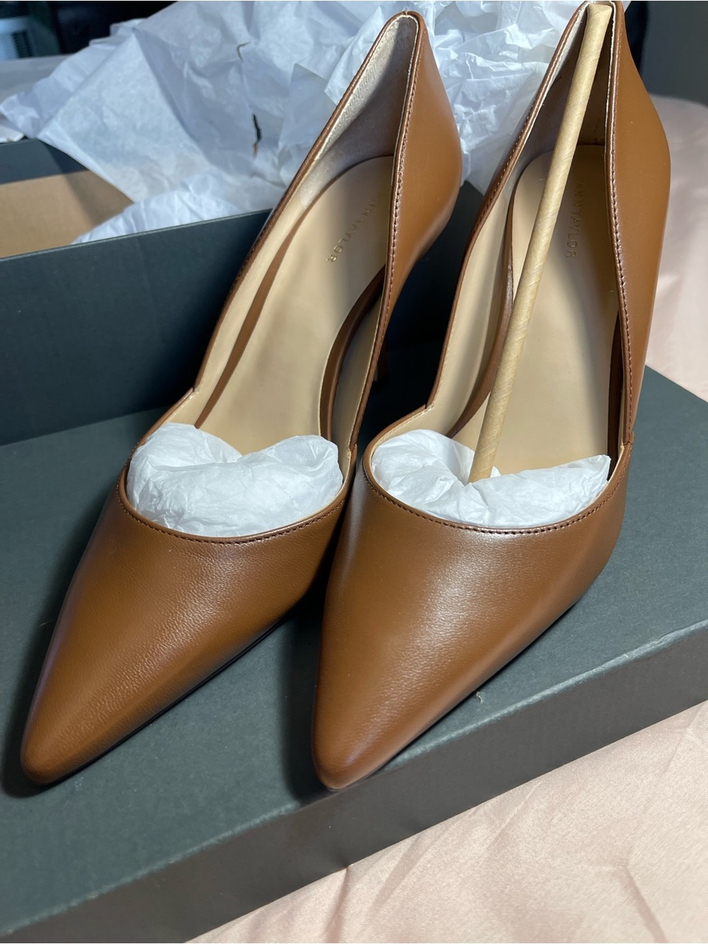 Ann Taylor Cognac Pointed-Toe Leather Pumps